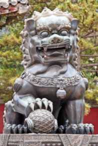 This statue of lion dogs protect palaces, temples and public building from harmful spiritual influences Statue of a "lion dog"